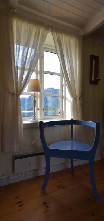 Rabben Feriested Lyngværet エクステリア 写真