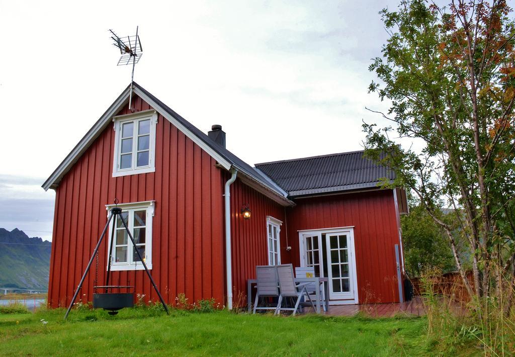 Rabben Feriested Lyngværet エクステリア 写真
